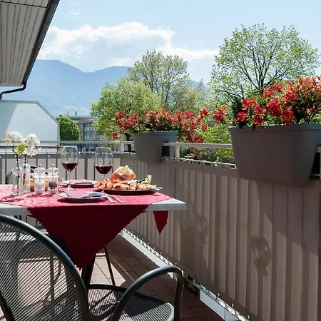 Hanni Bed & Breakfast 3*